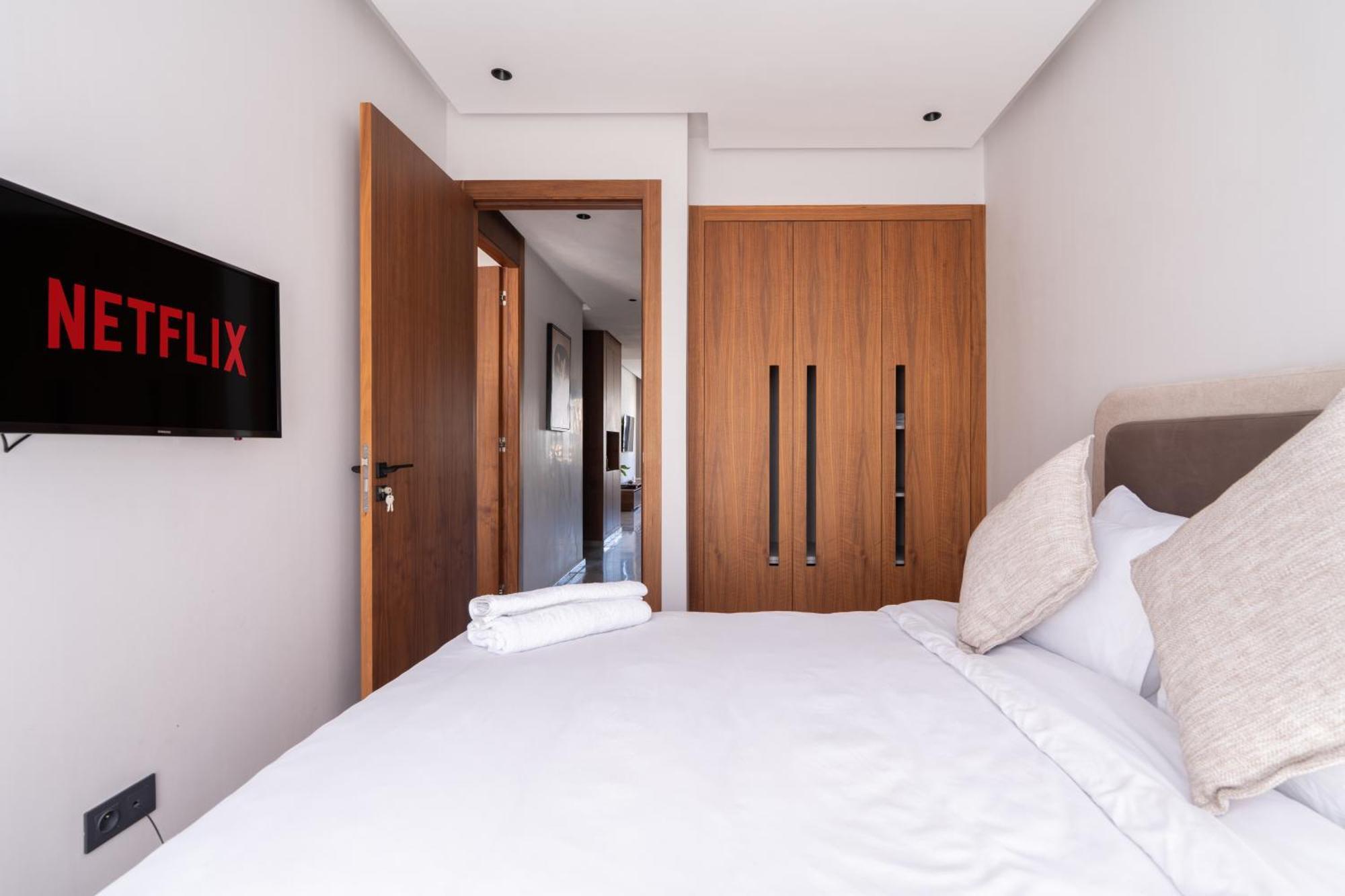 Modern In Maarif 2 Bedrooms, 2 Bathrooms, Parking Apartamento Casa Blanca