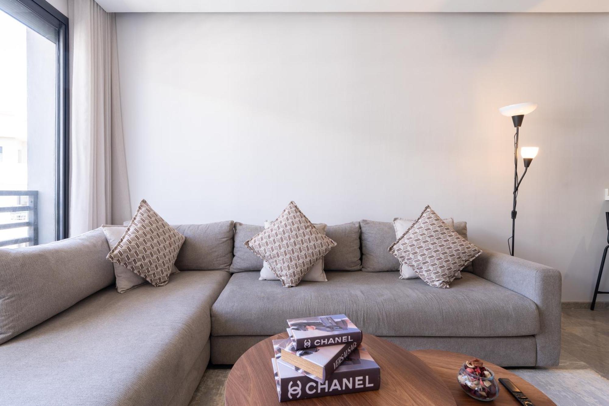 Modern In Maarif 2 Bedrooms, 2 Bathrooms, Parking Apartamento *